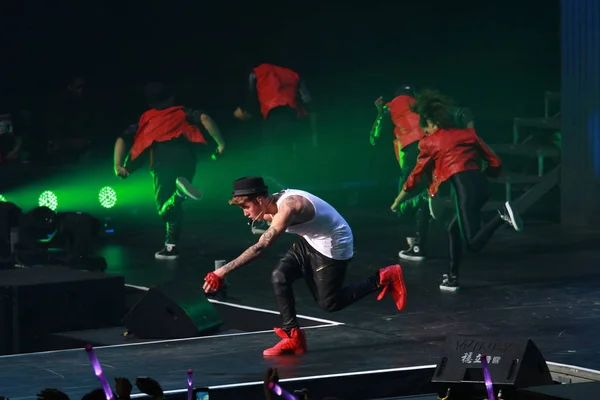 Kanadischer Popsänger Justin Bieber Performt Während Eines Konzerts Seiner Believe — Stockfoto