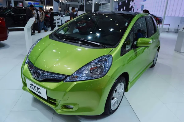 Honda Fit Hybrid Visas Kina Guangzhou International Automobile Utställning Känd — Stockfoto