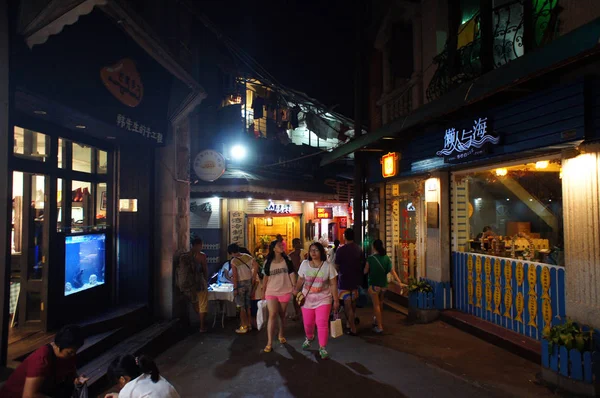 Turistas Visitam Passeio Longo Cidade Velha Ilha Gulangyu Xiamen Sudeste — Fotografia de Stock