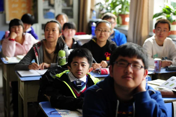 Liu Daming Segunda Frente Autor Mais Jovem China Que Sofre — Fotografia de Stock