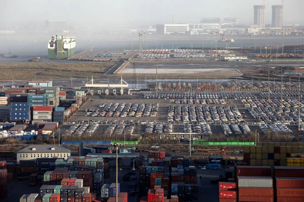 Vehicles Exported Seen Port Tianjin Tianjin China December 2012 — Stock Photo, Image