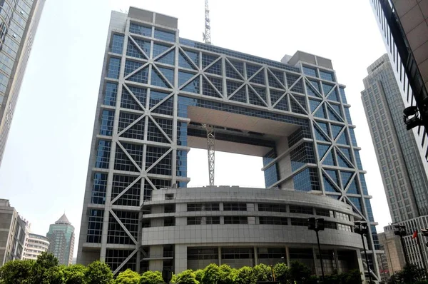 Uitzicht Het Beursgebouw Van Shanghai Het Financiële District Lujiazui Pudong — Stockfoto