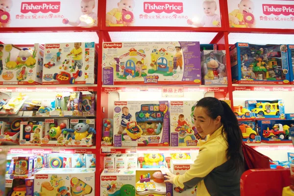 Клієнт Магазини Рибалки Ціни Іграшки Mattel Магазині Шанхаї Китай Листопада — стокове фото