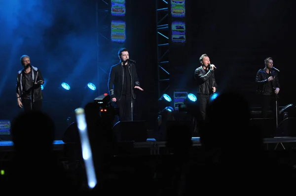 尼基爱尔兰男孩乐队Westlife表演在告别巡回演唱会在北京 2012年2月22日 — 图库照片