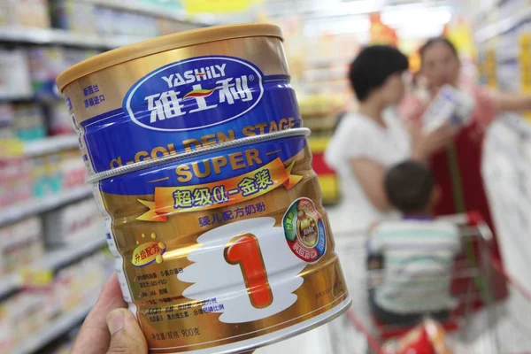 Ein Kunde Kauft Einem Supermarkt Ganyu County Provinz Jiangsu Ostchina — Stockfoto