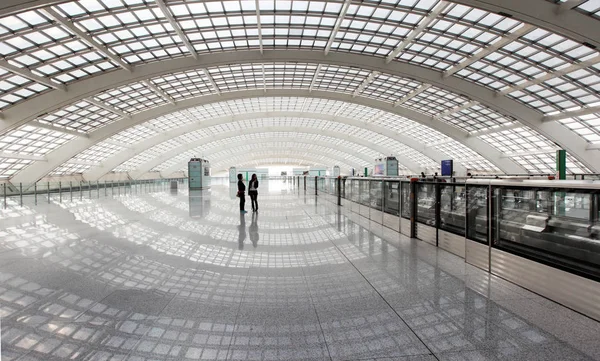 Blick Auf Das Hochgeschwindigkeits Bahnterminal Neuen Terminal Des Internationalen Flughafens — Stockfoto