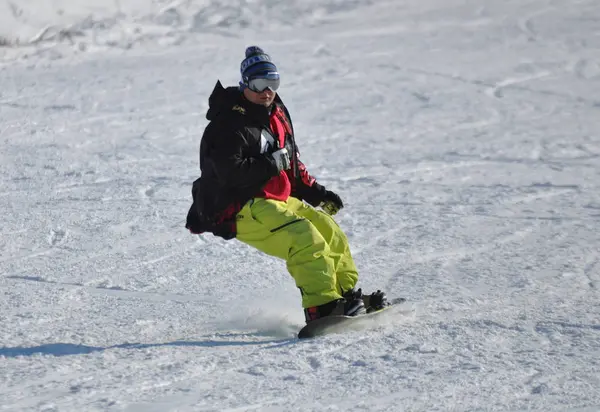 Chinese Holidaymaker Enjoys Skiing Ski Resort Shenyang City Northeast Chinas — Stock Photo, Image