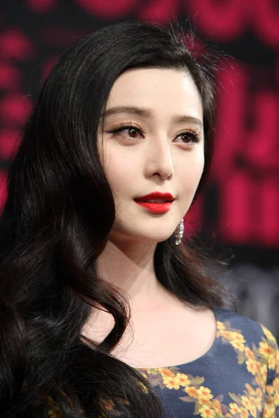 Čínská Herečka Fan Bingbing Představuje Červeném Koberci Když Dorazí Slavnostním — Stock fotografie