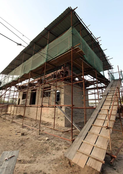 2013年11月14日 中国北部山西省ルイチェン郡の修復中の広蓮王寺の眺め — ストック写真