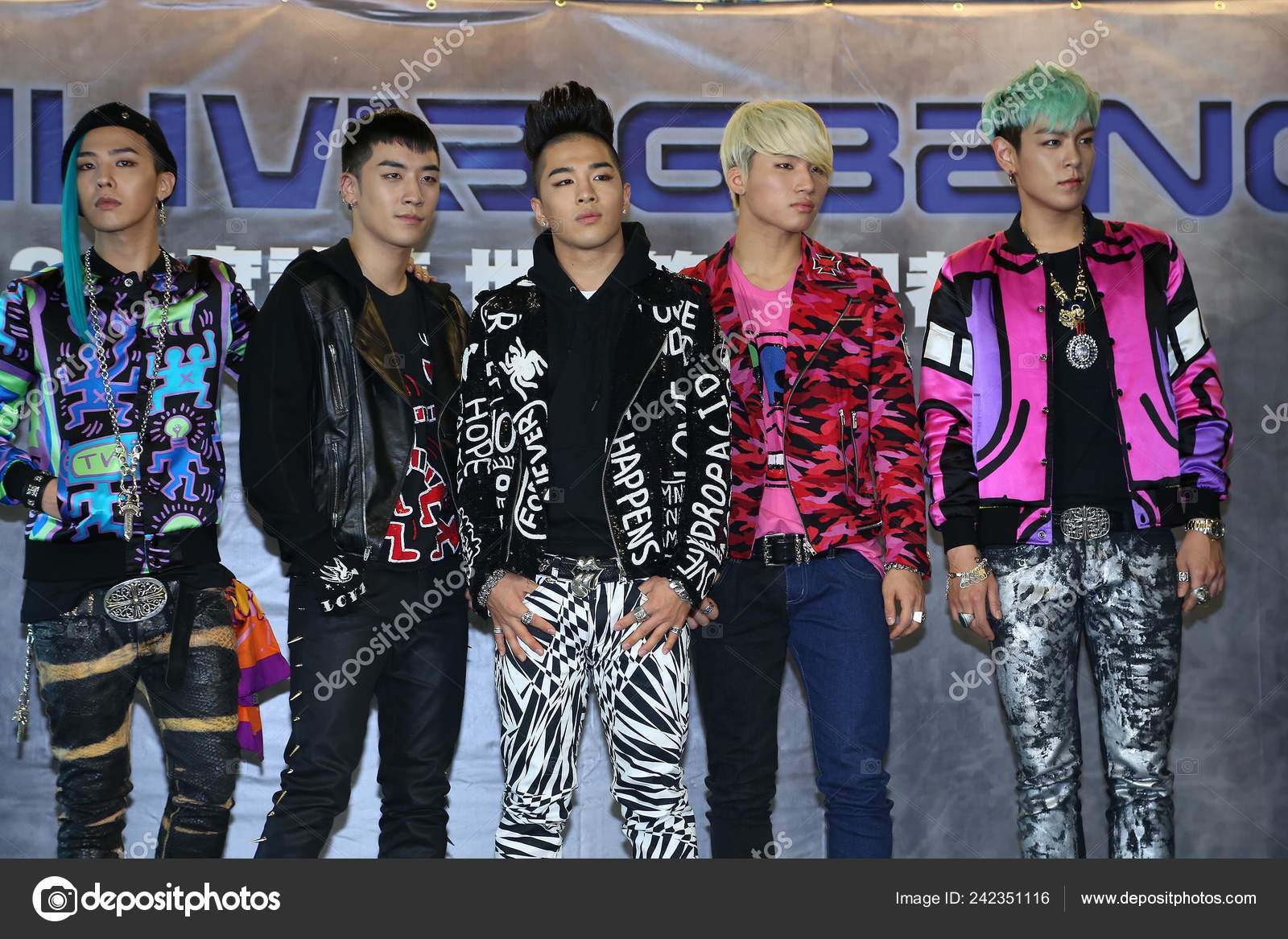 Members South Korean Boy Band Bigbang Pose Promotional Activity.