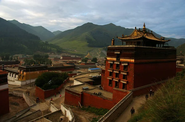 Vista Paisagem Templo Labrang Condado Xiahe Província Autônoma Tibete Gannan — Fotografia de Stock