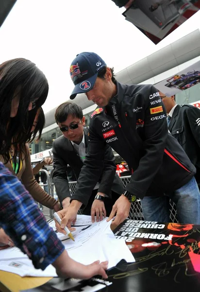 French Driver Jean Eric Vergne Toro Rosso Team Signs Fans — Stock Photo, Image