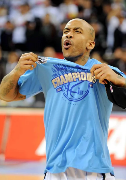 北京ダックスのステフォン マーブリーは 2016 年中に浙江