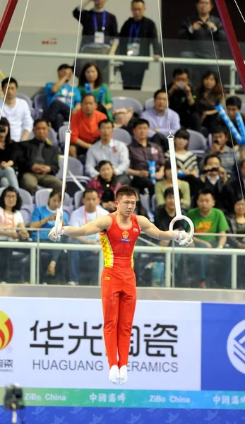 Chinas Gymnaste Chen Yibing Participe Épreuve Des Anneaux Hommes Lors — Photo