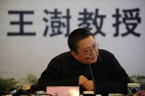 Kinesiska Arkitekt Wang Shu Ägare Amatör Arkitekturen Studion Avbildas Presskonferens — Stockfoto