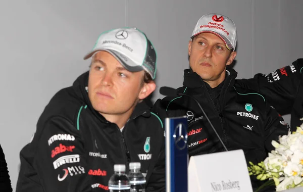 Pilotos Alemães Michael Schumacher Nico Rosberg Equipe Mercedes São Retratados — Fotografia de Stock