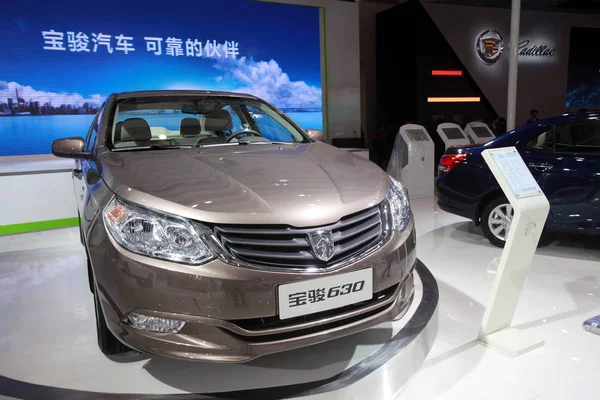 Baojun 360 Sgmw Saic Wuling Exhibición Durante 12ª Exposición Internacional — Foto de Stock