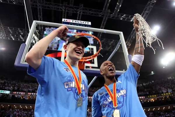 Stephon Marbury Van Beijign Eenden Rechts Zijn Teamgenoot Afgesneden Van — Stockfoto