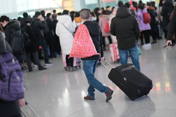 Passageiros Chineses Que Retornam Trabalho Partir Ano Novo Lunar Chinês — Fotografia de Stock