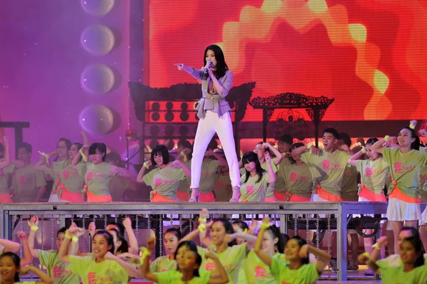Cantante Actriz Hong Kong Kelly Chen Presenta Durante Gran Gala — Foto de Stock