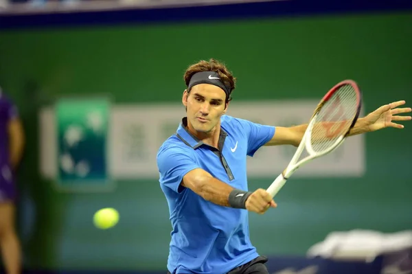 Roger Federer Switzerland Palauttaa Laukaus Vastaan Yen Hsun Taiwanin Niiden — kuvapankkivalokuva