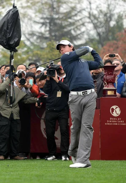 Rory Mcilroy Aus Nordirland Beim Wettkampf Gegen Die Tigerwälder Der — Stockfoto