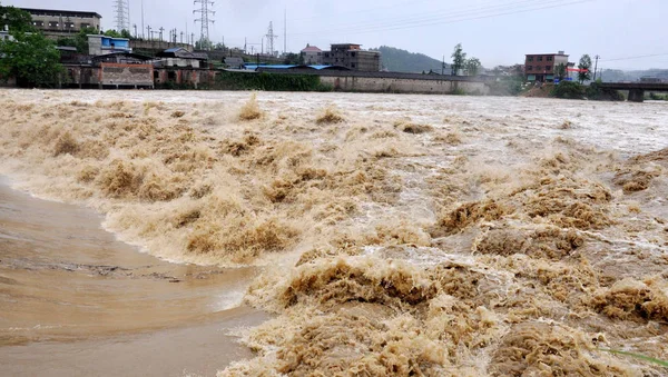 Xinying Köyünde Şiddetli Yağmur Dan Sonra Sular Altında Jishui Nehri — Stok fotoğraf