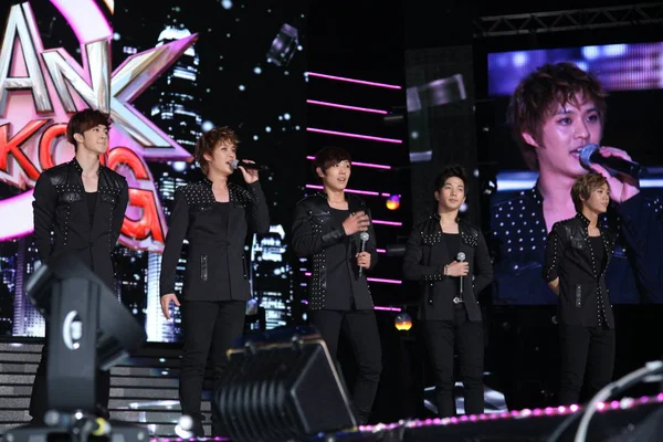 Des Membres Groupe Pop Sud Coréen Mblaq Produisent Concert Pop — Photo