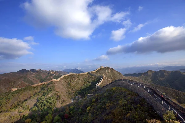 ファイル 灤平県北中国河北省 2010 日に金山万里の長城の風景 — ストック写真