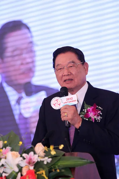 Chiang Pin Kung Przewodniczący Taiwans Straits Wymiany Fundacji Przemawia Szczycie — Zdjęcie stockowe