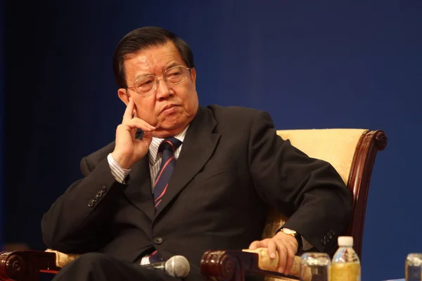 Long Yongtu Secretario General Del Foro Boao Para Asia Escucha —  Fotos de Stock