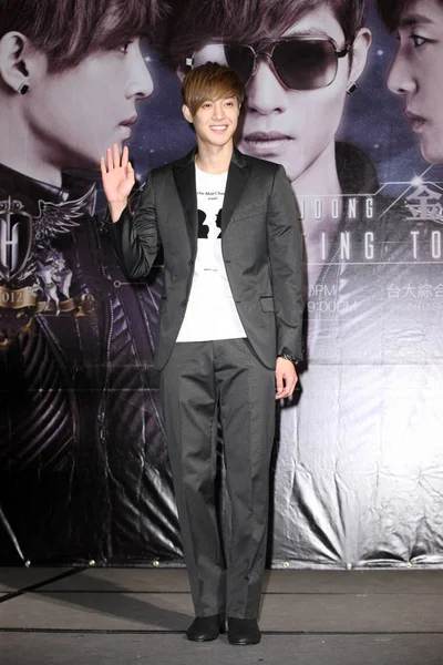 Νότιας Κορέας Τραγουδιστής Kim Hyun Joong Θέτει Στη Διάρκεια Μιας — Φωτογραφία Αρχείου