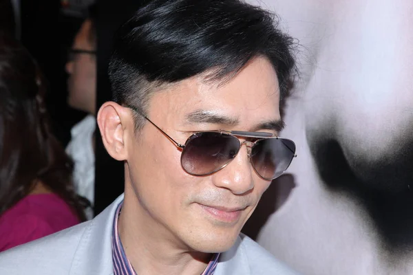 Hong Kong Attore Tony Leung Posa Durante Prima Del Film — Foto Stock