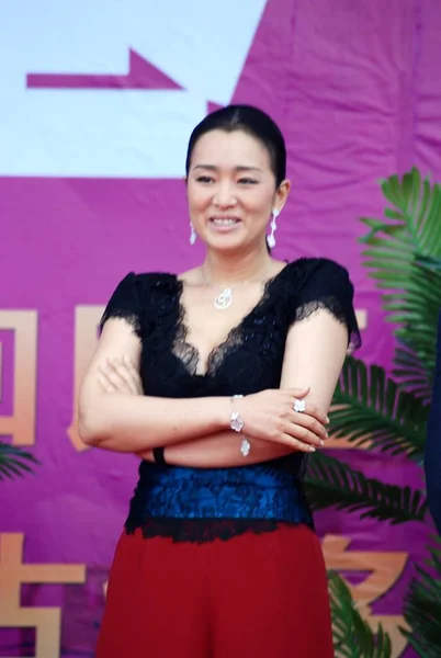 Der Chinesische Filmstar Gong Lächelt Während Einer Werbeaktion Der Hohhot — Stockfoto