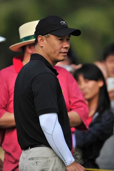 Egykori Kínai Olimpiai Torna Bajnok Ning Ning Elnöke Úgy Néz — Stock Fotó