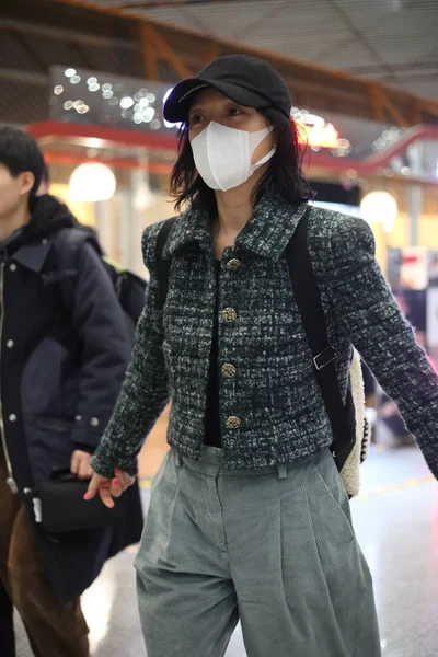 中国女演员周迅抵达北京首都国际机场 2018年12月1日 — 图库照片