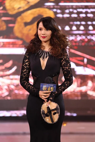 Penyanyi Taiwan Annie Muncul Saat Dia Menghadiri Pemutaran Perdana Film — Stok Foto