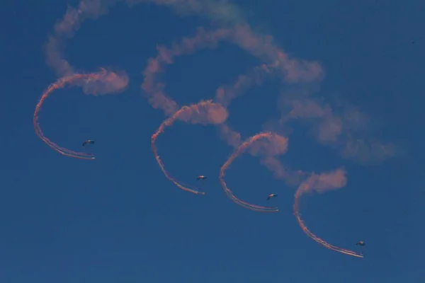 Członkowie Zespołu Bayi Parachute Chińskiej Armii Wyzwolenia Narodów Pla Air — Zdjęcie stockowe