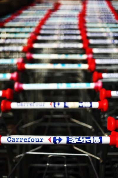 Shopping Carts Lined Carrefour Supermarket Beijing China April 2012 — Stock Photo, Image