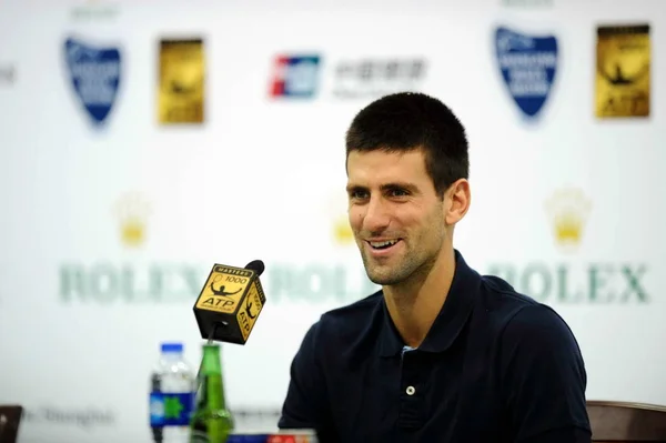 Novak Djokovic Serbie Prend Parole Lors Une Conférence Presse Tournoi — Photo