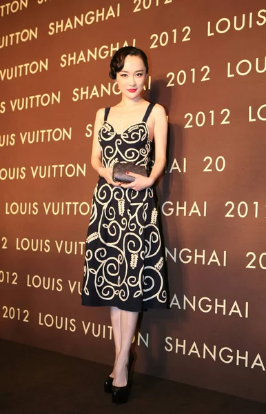 Actrice Chinoise Huo Siyan Assiste Cérémonie Ouverture Maison Louis Vuitton — Photo