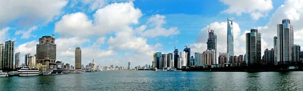 Panorámás Kilátás Nyílik Puxi Huangpu Folyó Lujiazui Pénzügyi Ker Felhőkarcolók — Stock Fotó