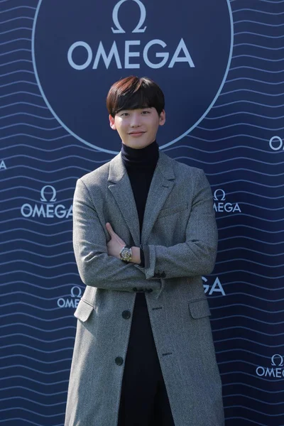 Південнокорейські Актор Модель Чен Сук Відвідує Рекламні Подія Омега Сеулі — стокове фото