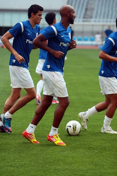 Nicolas Anelka Shanghai Shenhua Diğer Oyuncuların Eğitim Ders Sırasında Shanghai — Stok fotoğraf