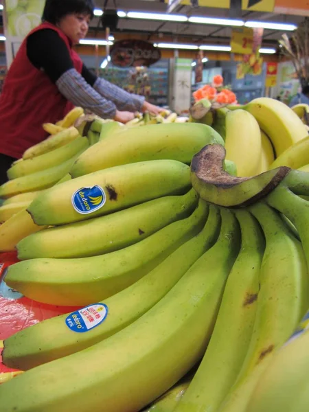 Datei Bananen Die Von Den Philippinen Importiert Wurden Werden Einem — Stockfoto