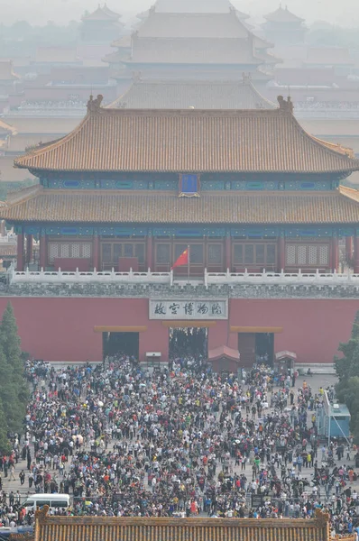 Toeristen Verdringen Verboden Stad Tijdens Nationale Dag Vakantie Beijing China — Stockfoto