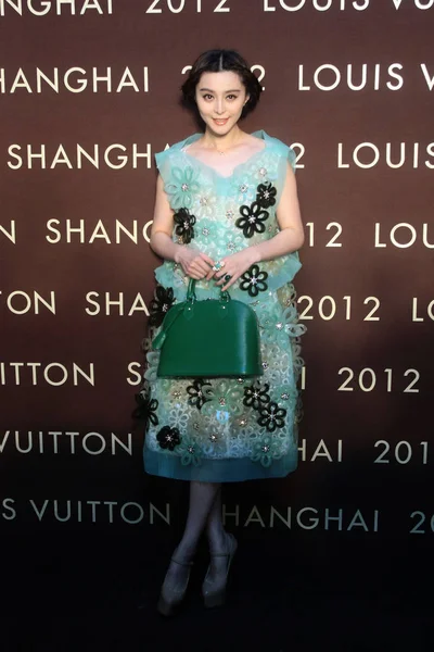 Čínská Herečka Fan Bingbing Navštěvuje Maison Louis Vuitton Zahajovací Ceremoniál — Stock fotografie