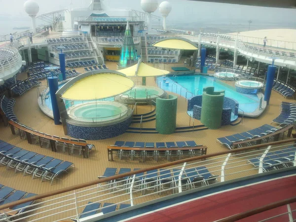 Vista Piscina Crucero Lujo Más Grande Asia Voyager Seas Tianjin — Foto de Stock