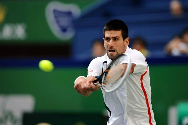 Novak Djokovic Aus Serbien Gibt Einen Schuss Gegen Feliciano Lopez — Stockfoto