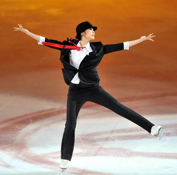 South Korean Olympic Figure Skating Champion Yuna Kim Performs Artistry — Stock Photo, Image